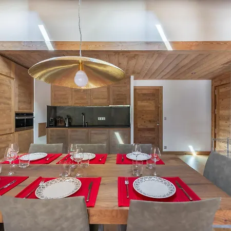 Skis Aux Pieds A Avec Parking Et Wifi - Fr-1-563-41 *