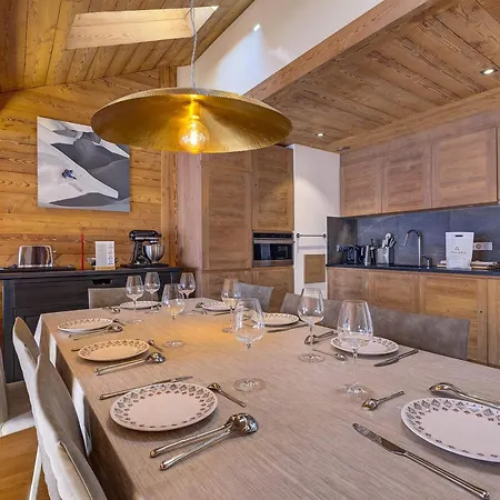 Skis Aux Pieds A Avec Parking Et Wifi - Fr-1-563-41 Apartamento Courchevel